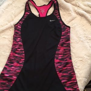 NIKE drifit tank